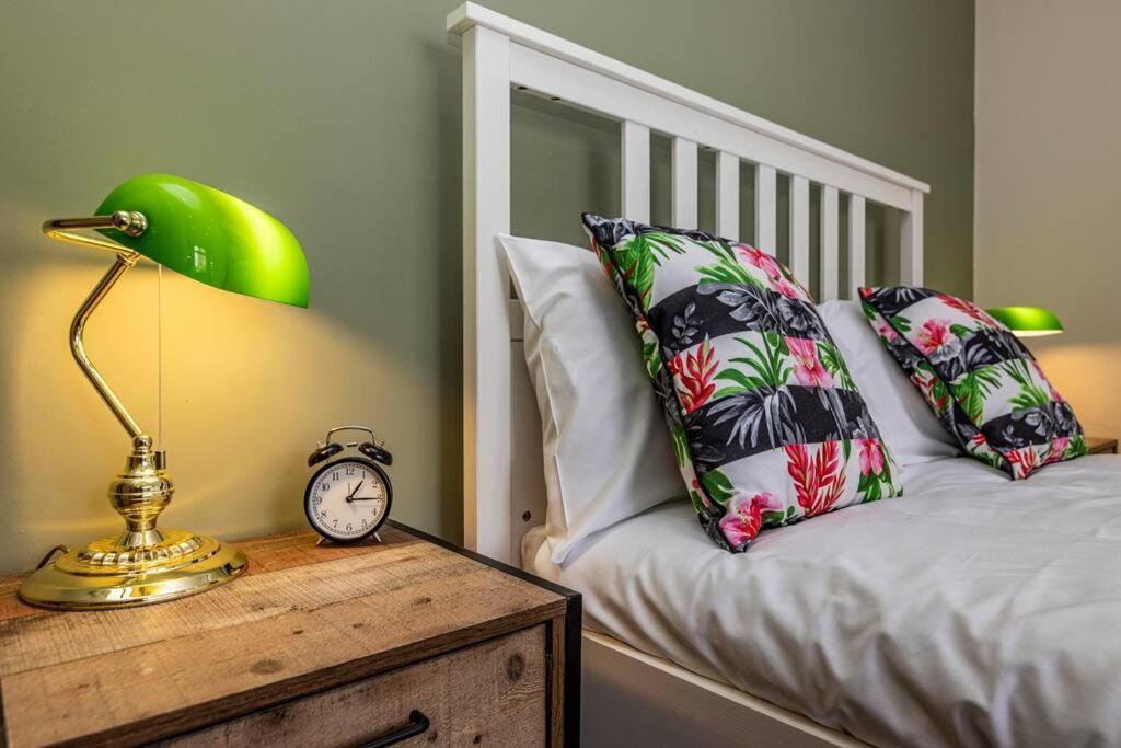 Dovecote House Beeston Private Parking 15Mins From Nottingham City Centre Close To Qmc Hospital מראה חיצוני תמונה