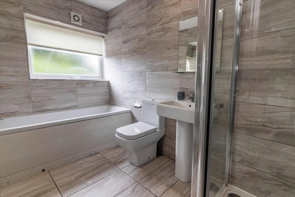 Dovecote House Beeston Private Parking 15Mins From Nottingham City Centre Close To Qmc Hospital מראה חיצוני תמונה